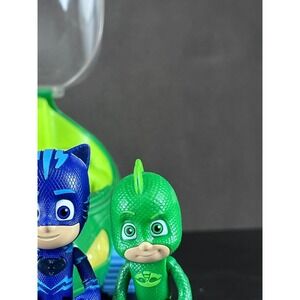 PJ Masks Gekko Mobile Vehicle with Figures Owlette Catboy Playset